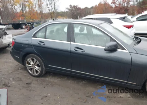 2014 Mercedes-Benz C 300 Luxury 4Matic from USA, damaged, VIN WDDGF8AB8EG190694